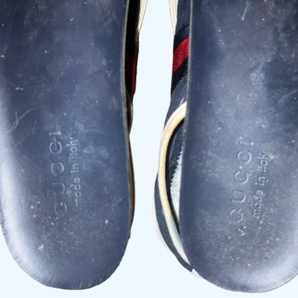 Gucci Ace Low Top Sneakers - Picture 11 of 16